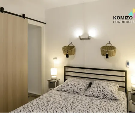 Les Pieds Dans L'eau